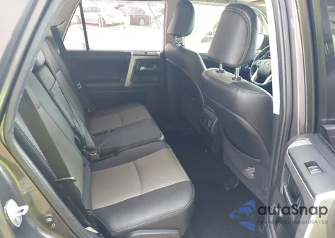 2018 Toyota 4Runner Sr5 Premium z USA, uszkodzony, nr VIN JTEBU5JR1J5595917